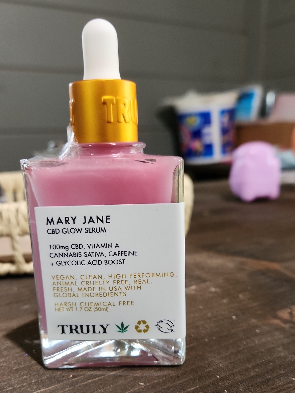 TRULY Mary Jane CBD Glow Serum — Pink with Gold Dropper